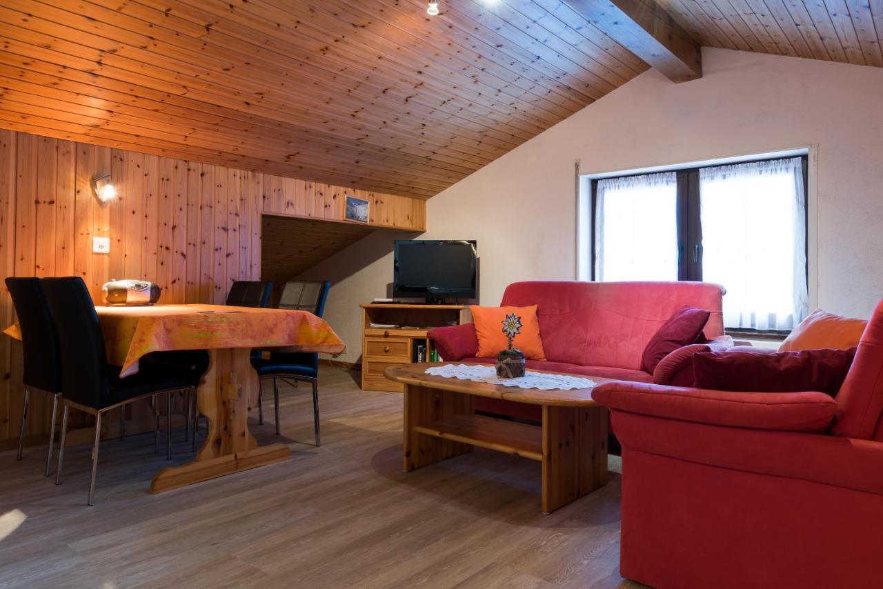 Apartments Orphelja Saas-Grund Eksteriør bilde